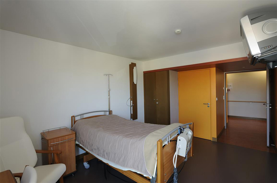 hopital-vaison-la-romaine-5